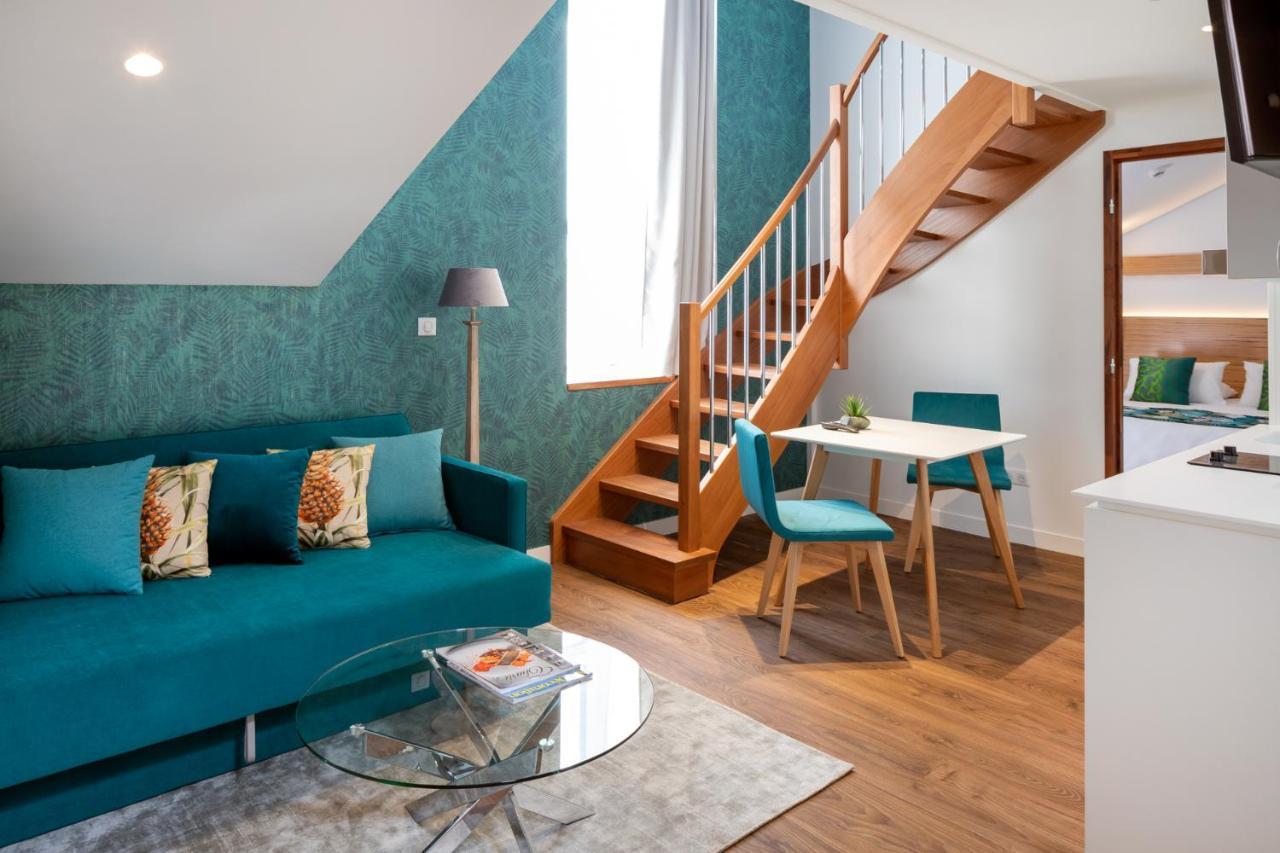 Residence Le Commerce Сен-Годенс Экстерьер фото