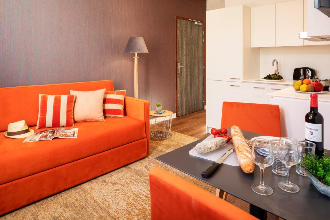 Residence Le Commerce Сен-Годенс Экстерьер фото